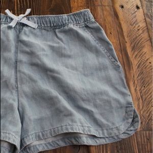 VINEYARD VINE Shorts